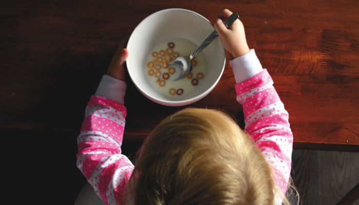 Teaching A Blind Child How To Use A Spoon Independently WonderBaby