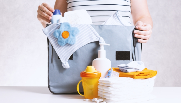 Diaper Bag Essentials 2022: What to Pack in a Diaper Bag