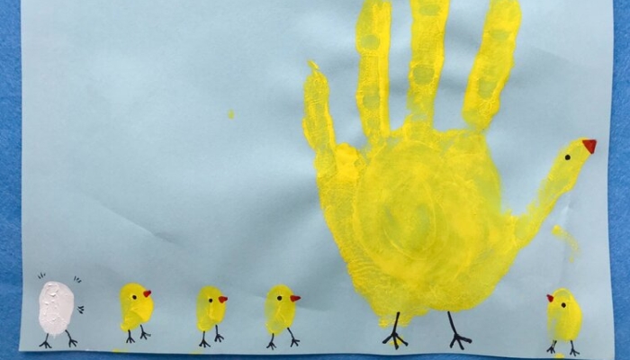Kids Finger Painting 